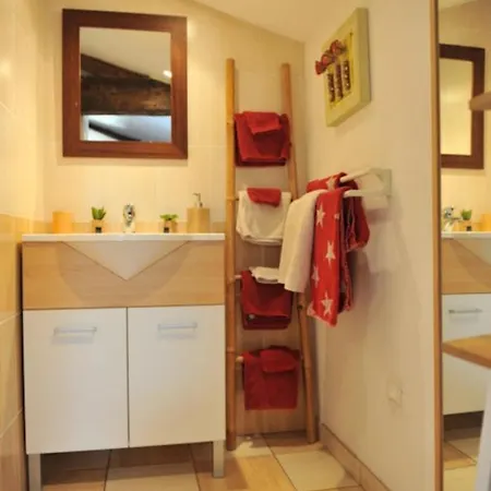 Domaine De La Menie *