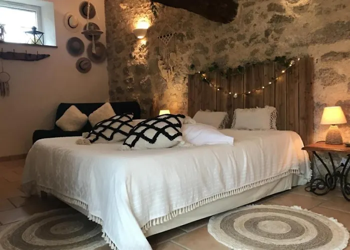 Domaine De La Menie * Saint-Malo-du-Bois