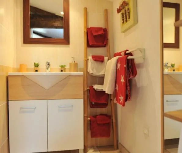 Domaine De La Menie *